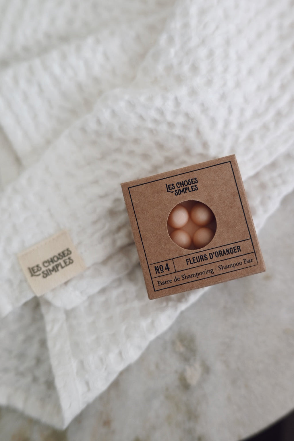 Solid Shampoo Nr. 4 "Fleurs d'Oranger" (Orange Blossom).